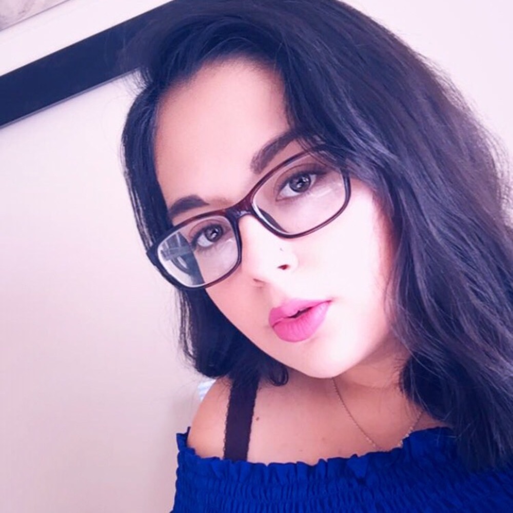 Meet your Posher, Nicolle